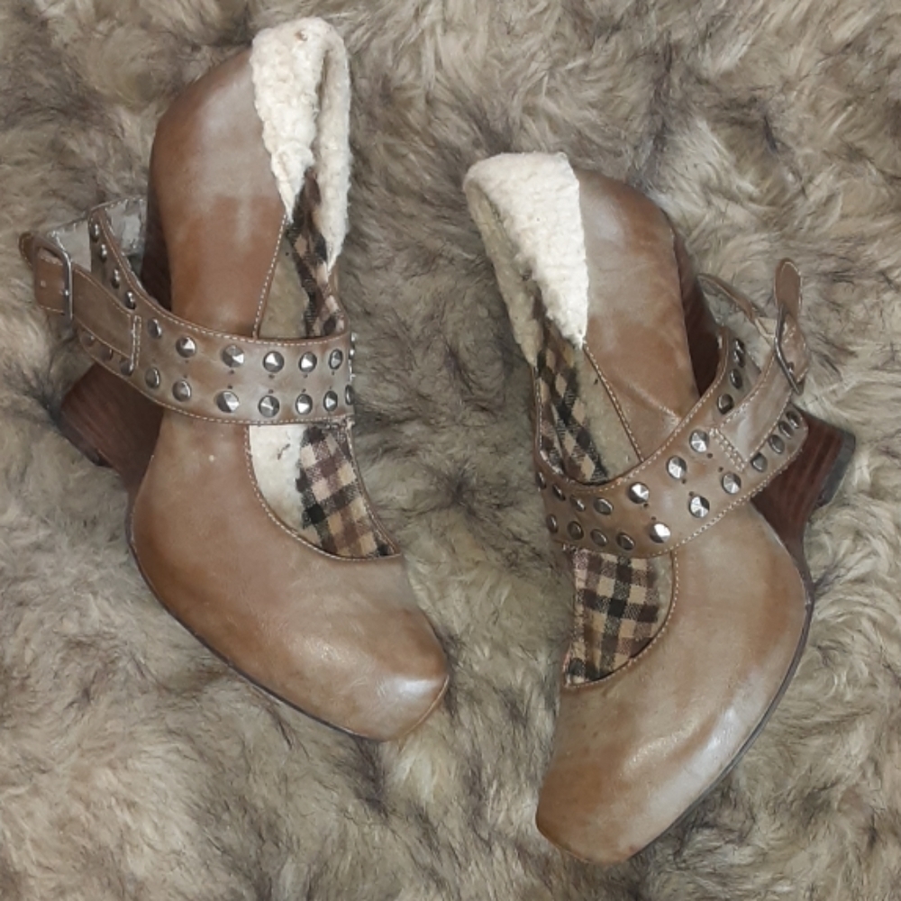 Shoes